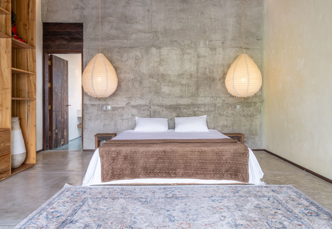 Villa in Tabanan - Duplicate Villa Gaia - Enormous 2BR Villa with Big Garden & Modern Design